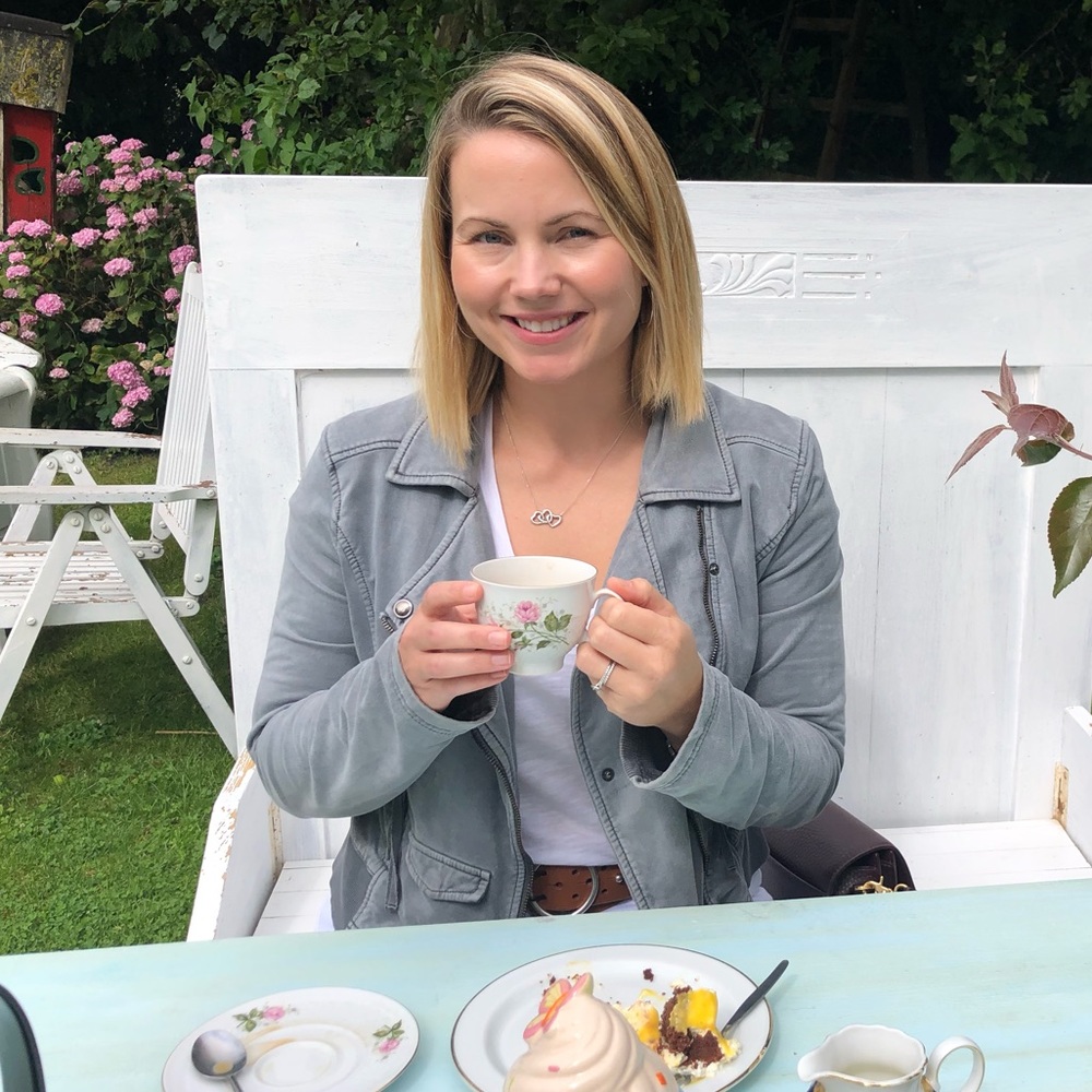 Meet your Posher, Jennifer